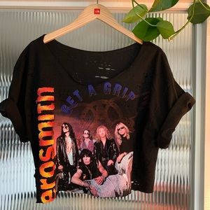 GET A GRIP AEROSMITH TEE